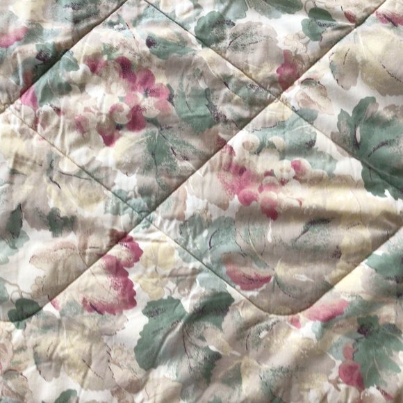 JC Penney Crown Crafts Golden Arbor Full Size Reversible Comforter & Bed Skirt